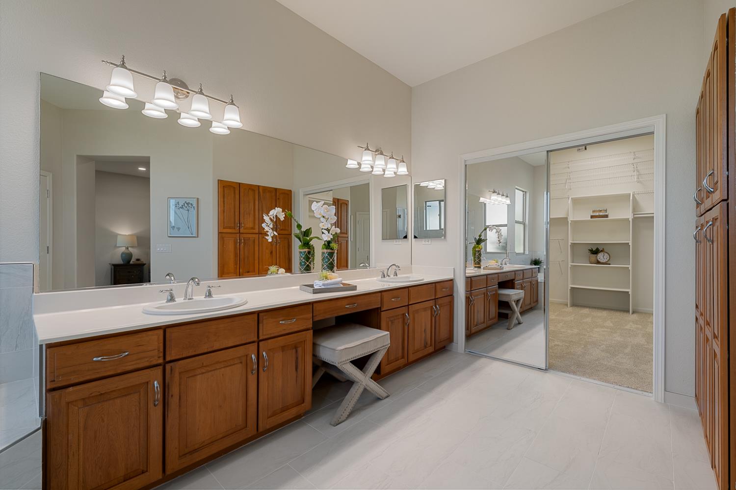 Detail Gallery Image 52 of 90 For 9461 Crossrail Dr, Wilton,  CA 95693 - 5 Beds | 3 Baths
