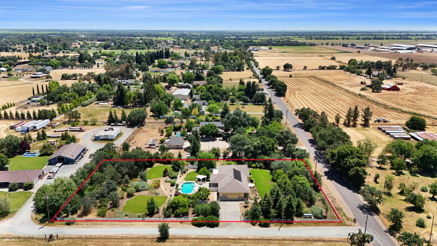 Detail Gallery Image 68 of 74 For 13703 Christensen Rd, Galt,  CA 95632 - 4 Beds | 2/1 Baths