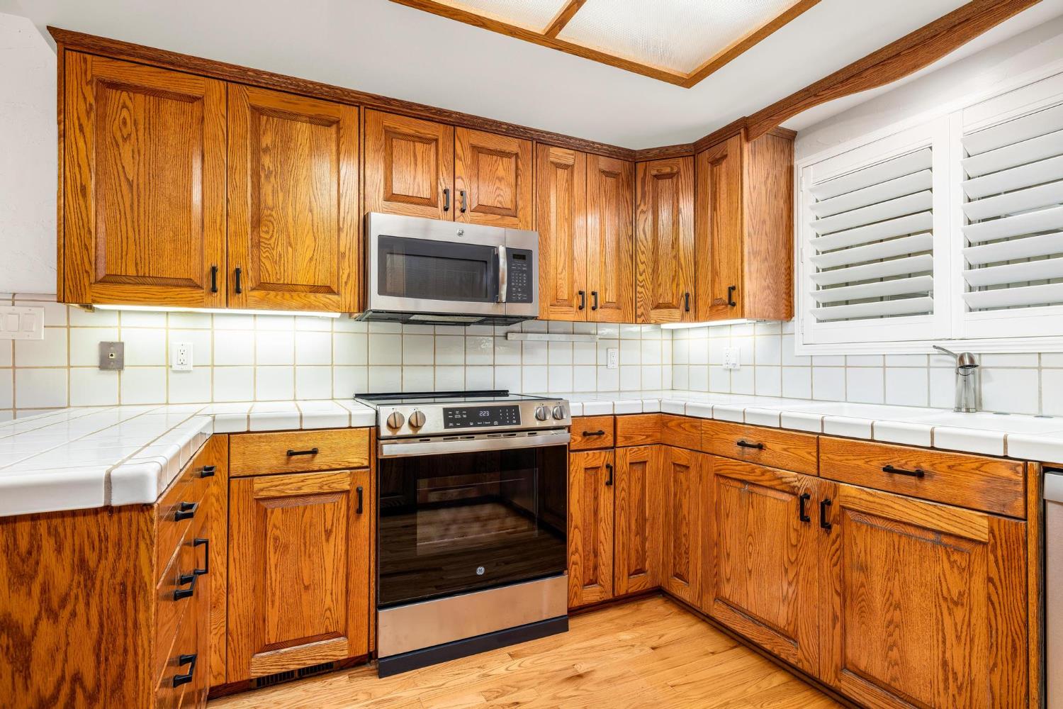 Detail Gallery Image 13 of 41 For 2336 Brockway Dr, Modesto,  CA 95355 - 3 Beds | 2 Baths