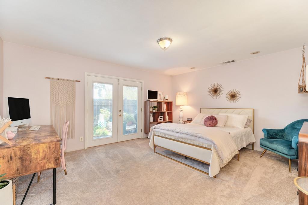 Detail Gallery Image 19 of 38 For 9763 Falcon Meadow, Elk Grove,  CA 95624 - 3 Beds | 2 Baths
