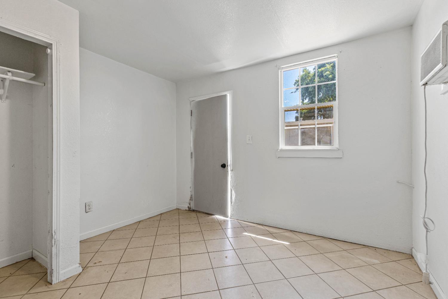 Detail Gallery Image 38 of 40 For 1705 Lois Way, Ceres,  CA 95307 - 3 Beds | 2 Baths