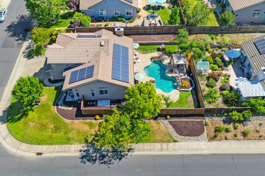 Detail Gallery Image 76 of 82 For 5802 Thoroughbred Ct, Rocklin,  CA 95677 - 4 Beds | 3 Baths