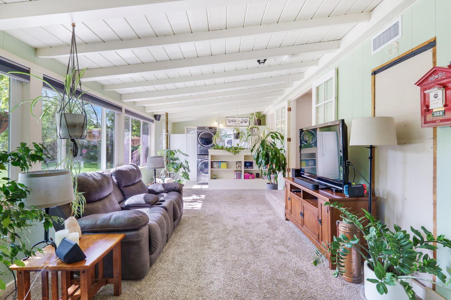 Detail Gallery Image 15 of 32 For 911 West St, Woodland,  CA 95695 - 3 Beds | 1 Baths