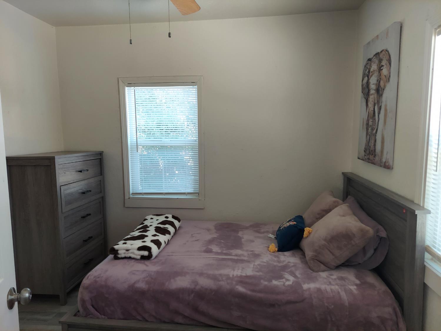 Detail Gallery Image 6 of 8 For 202 Spruce St, Modesto,  CA 95351 - 2 Beds | 1 Baths