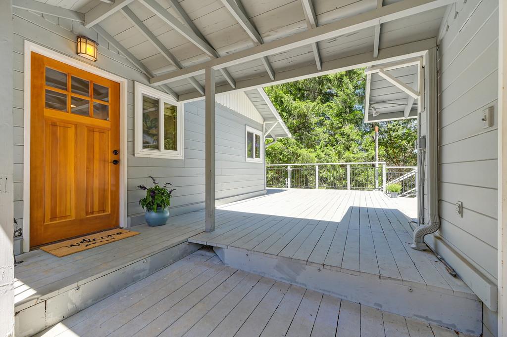 Detail Gallery Image 5 of 99 For 237 Sunnyside Dr, Colfax,  CA 95713 - 3 Beds | 2 Baths