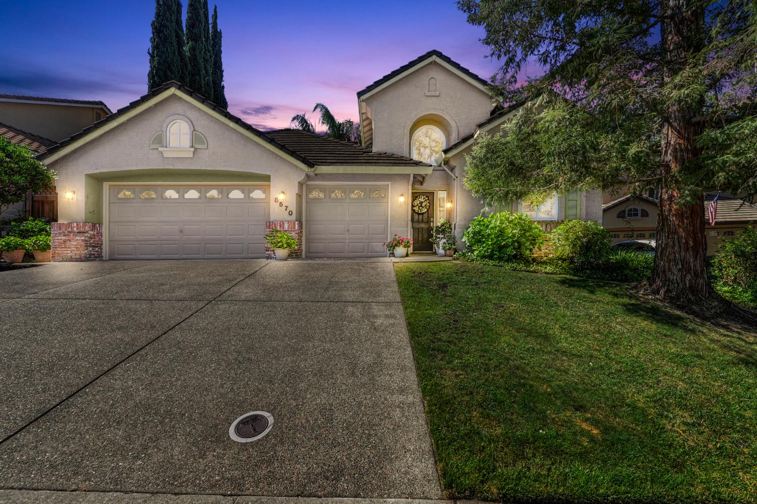Detail Gallery Image 2 of 40 For 8570 Almond Bluff Ct, Orangevale,  CA 95662 - 3 Beds | 2 Baths