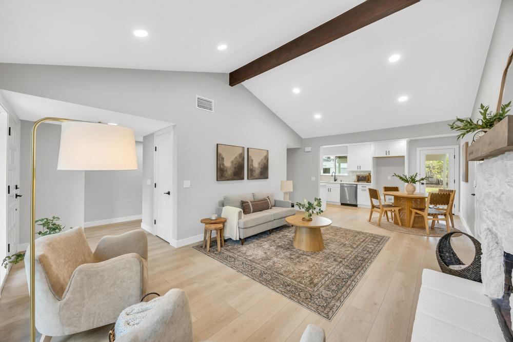 Detail Gallery Image 6 of 43 For 7652 Leineke Ln, Citrus Heights,  CA 95610 - 3 Beds | 2 Baths