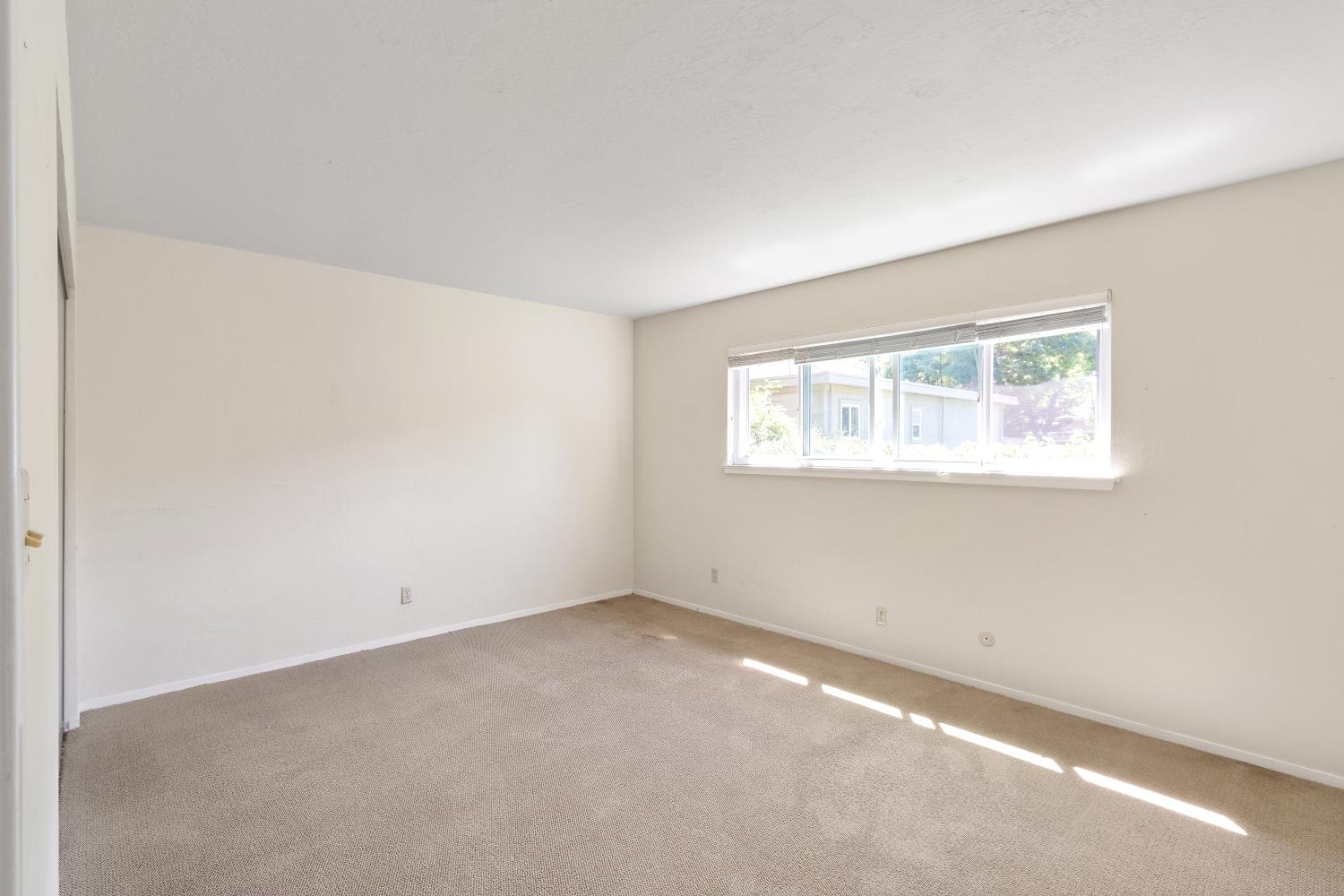 Detail Gallery Image 26 of 48 For 815 Commons Dr, Sacramento,  CA 95825 - 2 Beds | 2 Baths