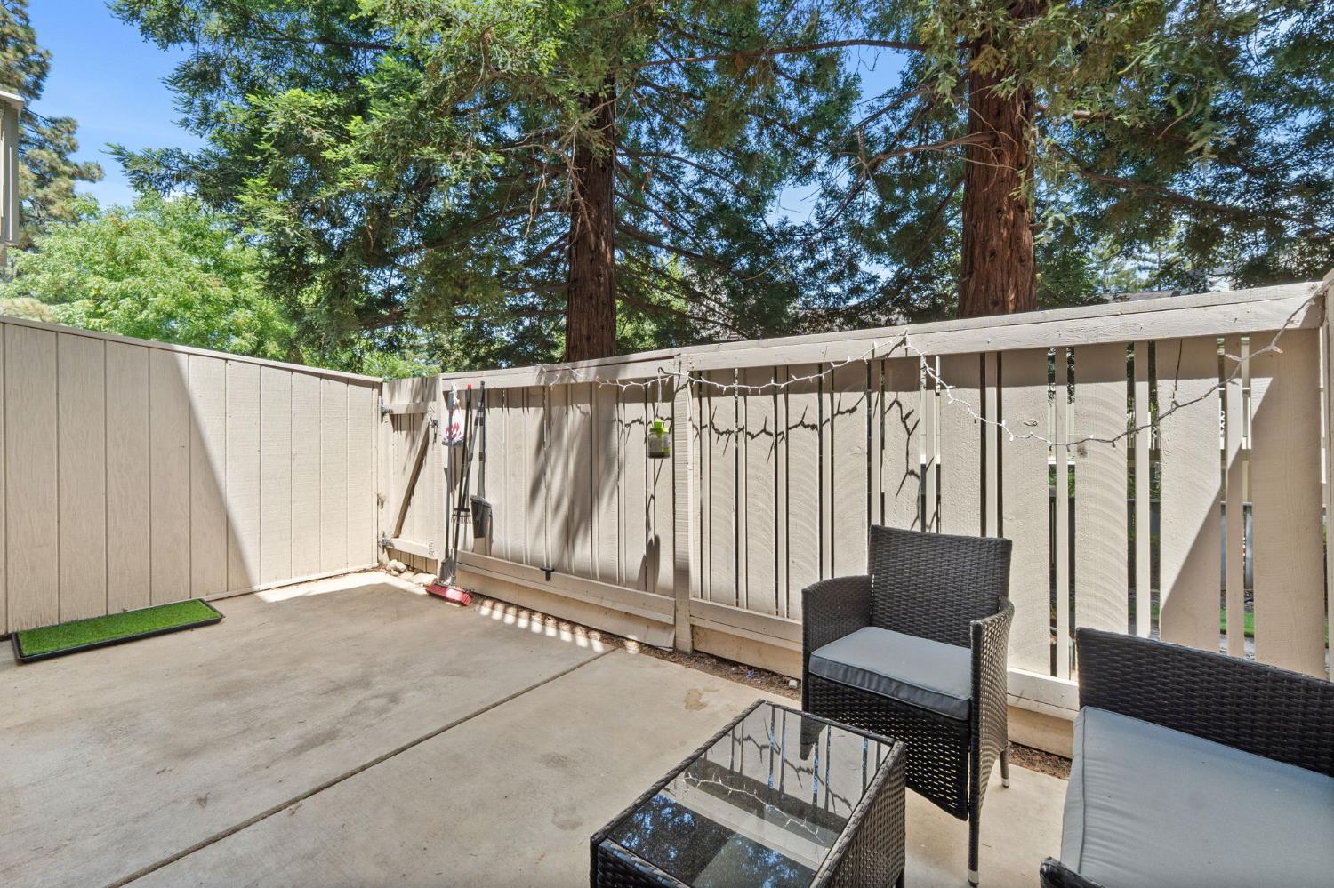 Photo #15: 225066352 Listing: Photo #15