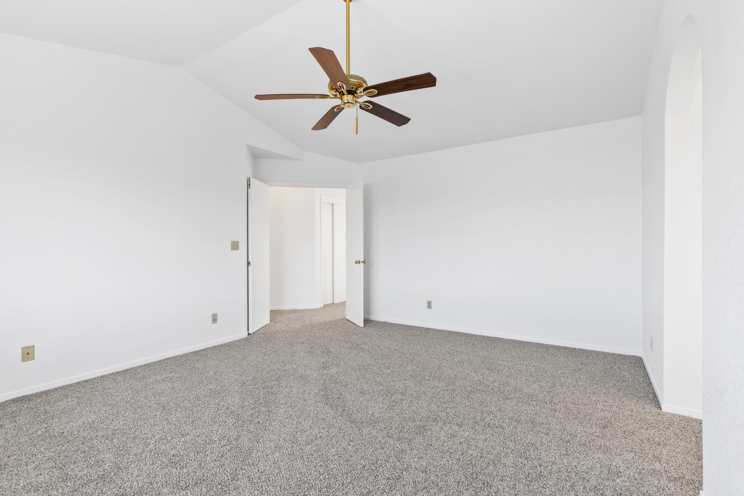 Detail Gallery Image 23 of 42 For 1541 Marazzi Ln, Ceres,  CA 95307 - 4 Beds | 3 Baths