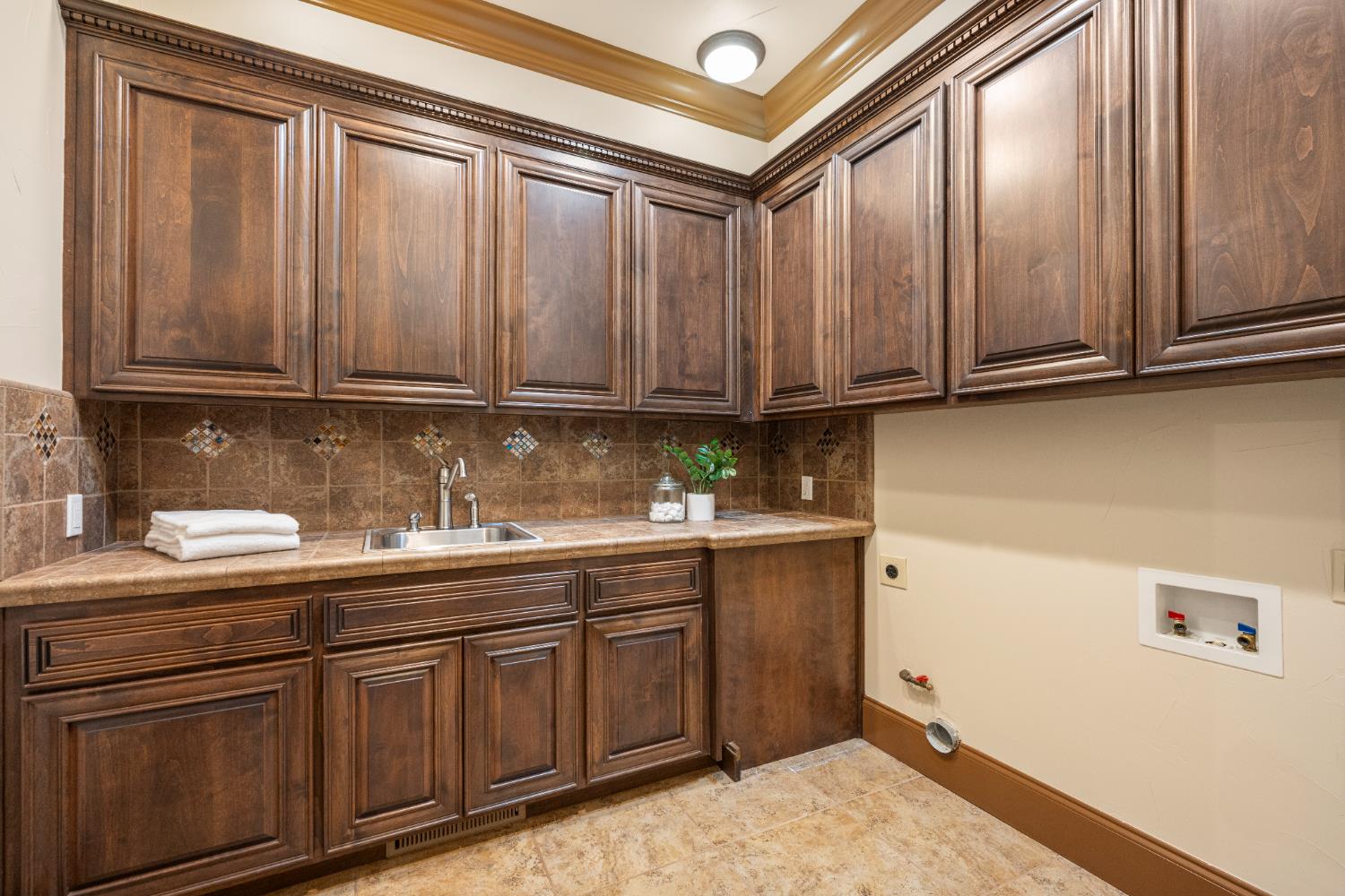 Detail Gallery Image 51 of 99 For 6005 Paseo Villena, Granite Bay,  CA 95746 - 3 Beds | 3/2 Baths