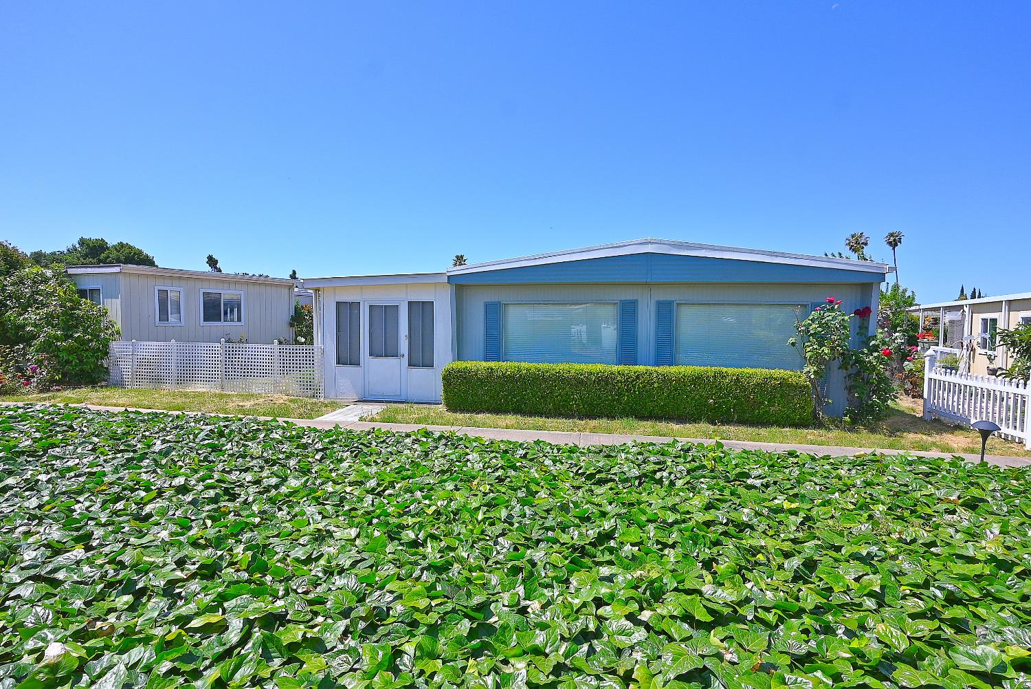 Detail Gallery Image 7 of 48 For 269 Oahu Cir, Union City,  CA 94587 - 2 Beds | 2 Baths