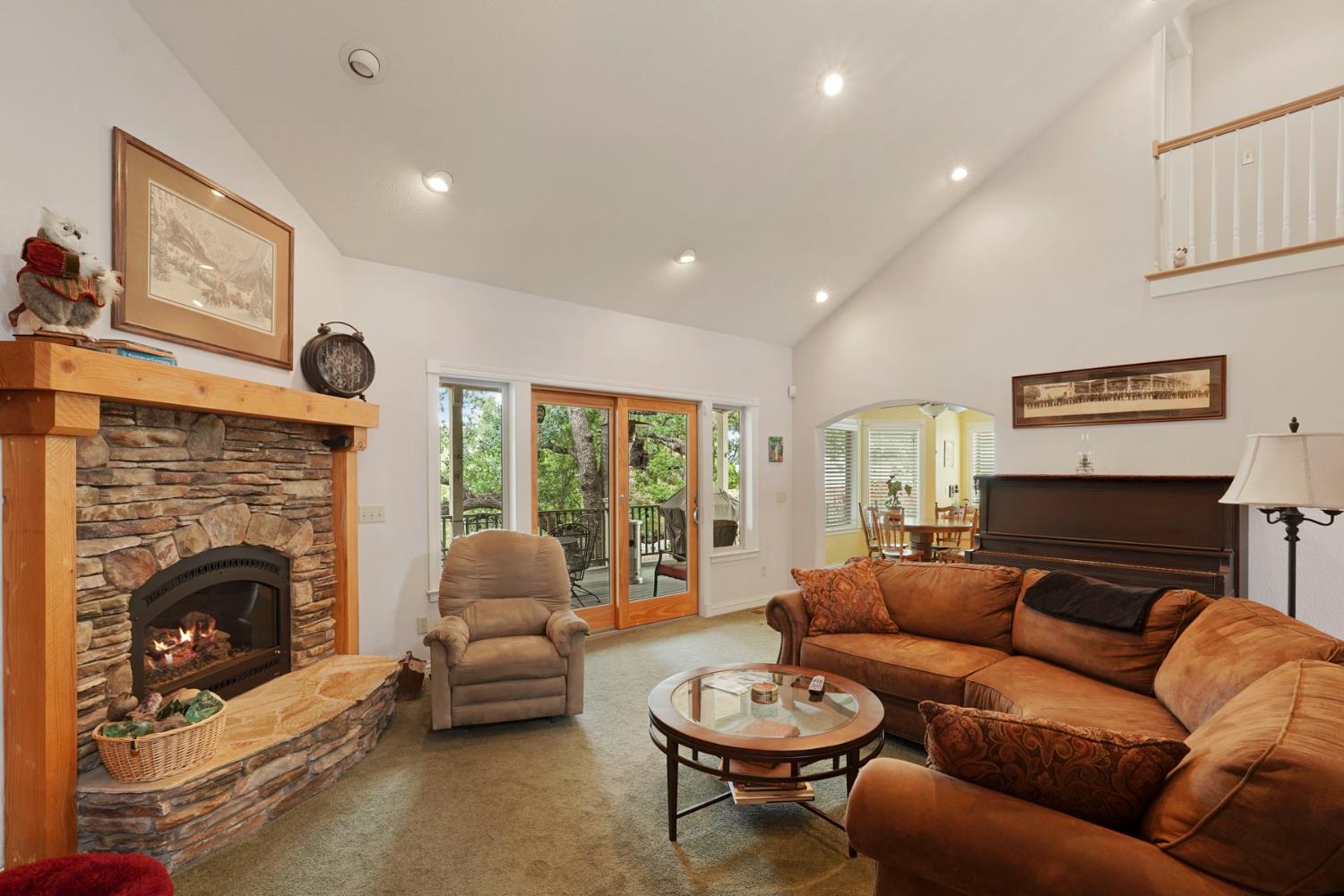 Detail Gallery Image 9 of 65 For 658 Live Oak Dr, Angels Camp,  CA 95222 - 3 Beds | 2/1 Baths