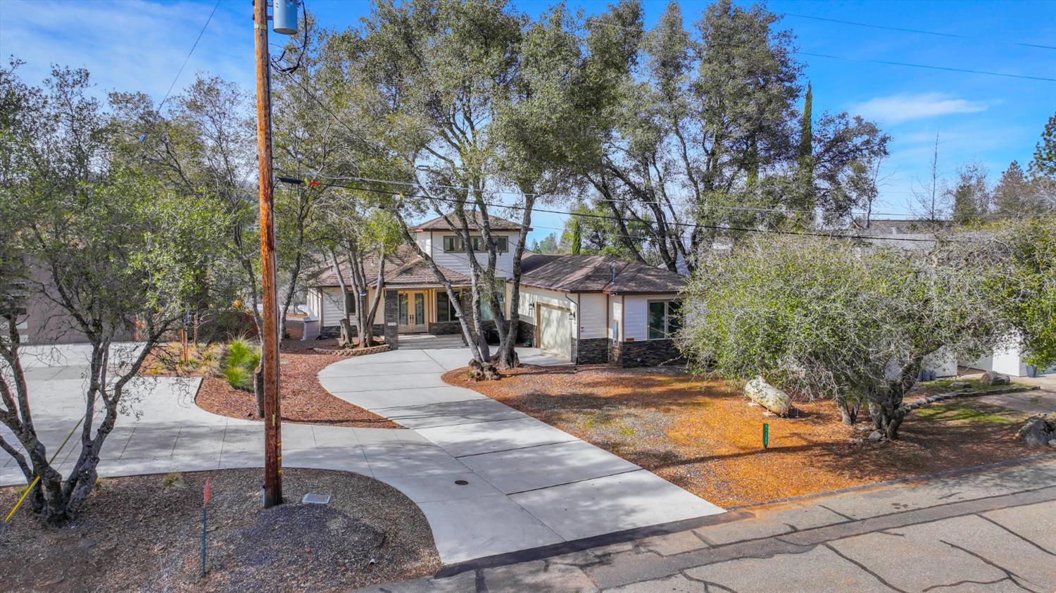 Oak Grove Circle, Groveland, California image 47