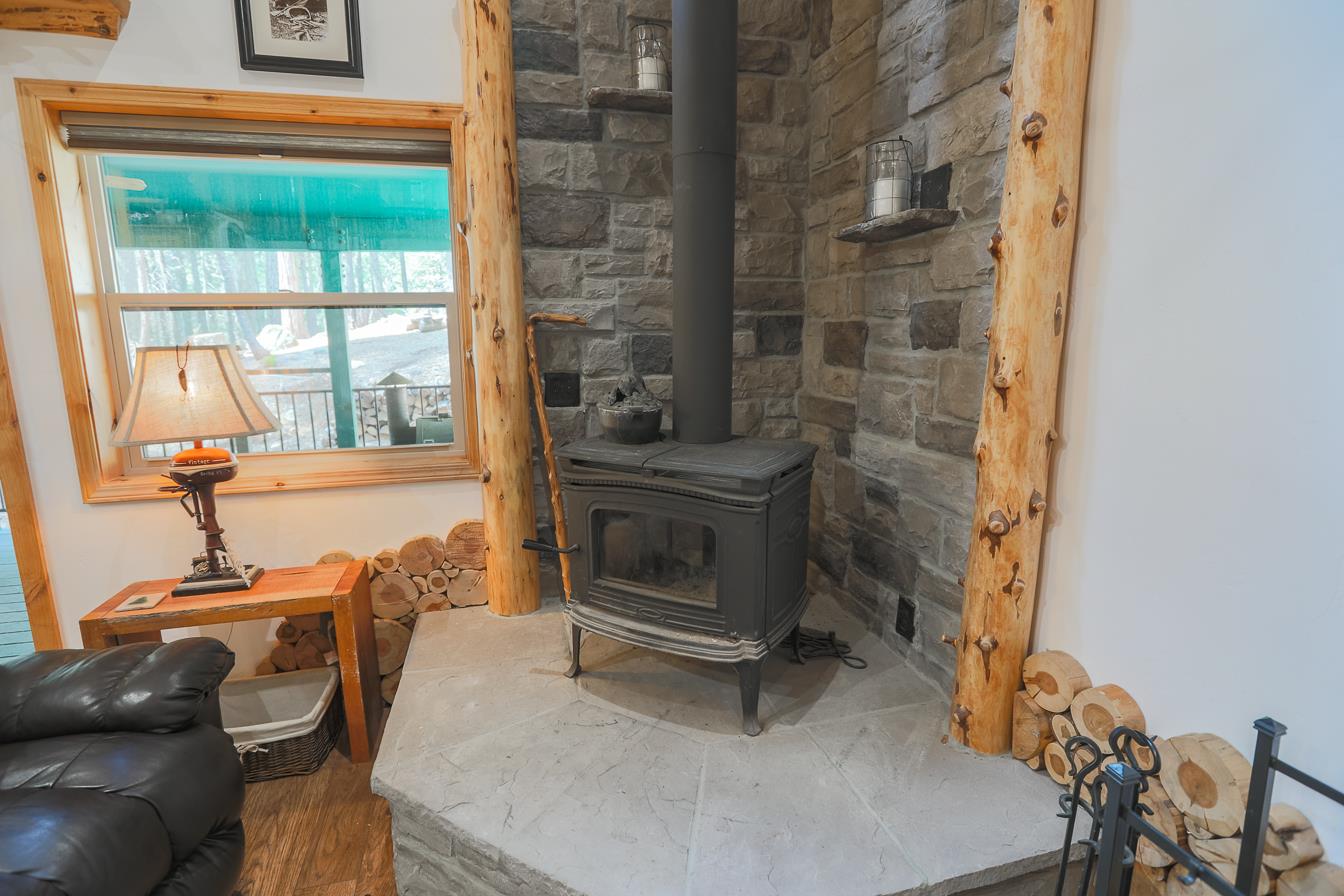 Detail Gallery Image 22 of 60 For 40277 Birch, Mill Creek,  CA 96063 - 2 Beds | 1/1 Baths