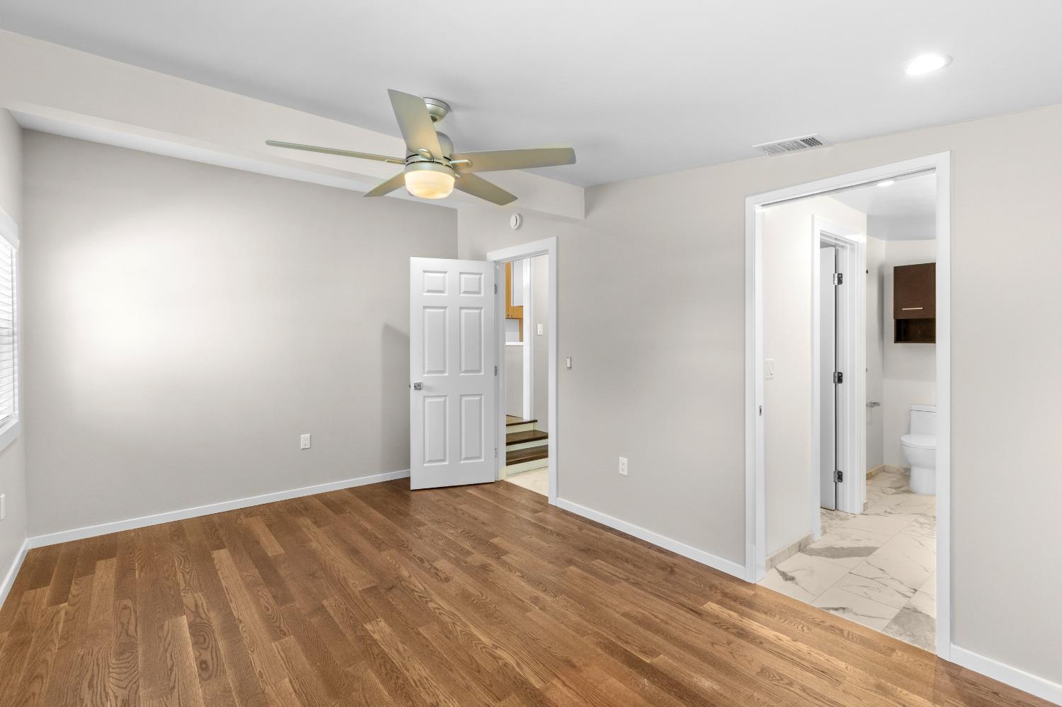 Detail Gallery Image 28 of 65 For 4937 Donovan Dr, Carmichael,  CA 95608 - 3 Beds | 2 Baths