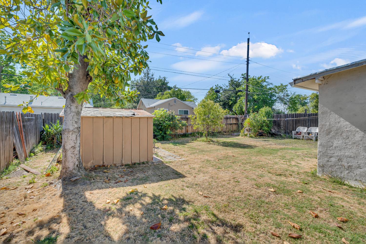 Detail Gallery Image 25 of 29 For 4472 El Cerrito Way, Sacramento,  CA 95820 - 2 Beds | 1 Baths