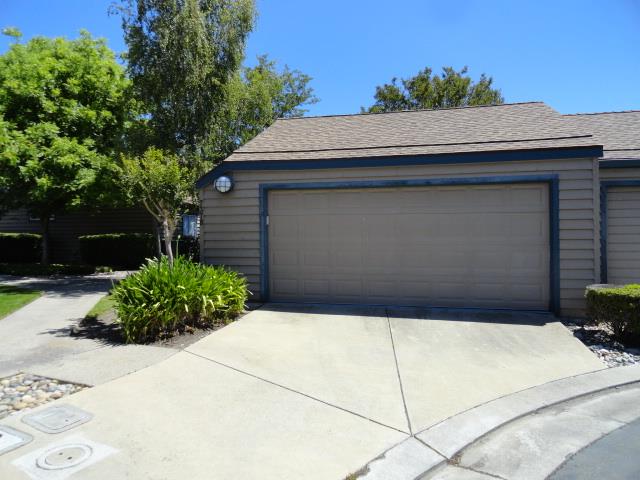 Detail Gallery Image 2 of 27 For 7378 Lighthouse Dr, Stockton,  CA 95219 - 2 Beds | 2 Baths