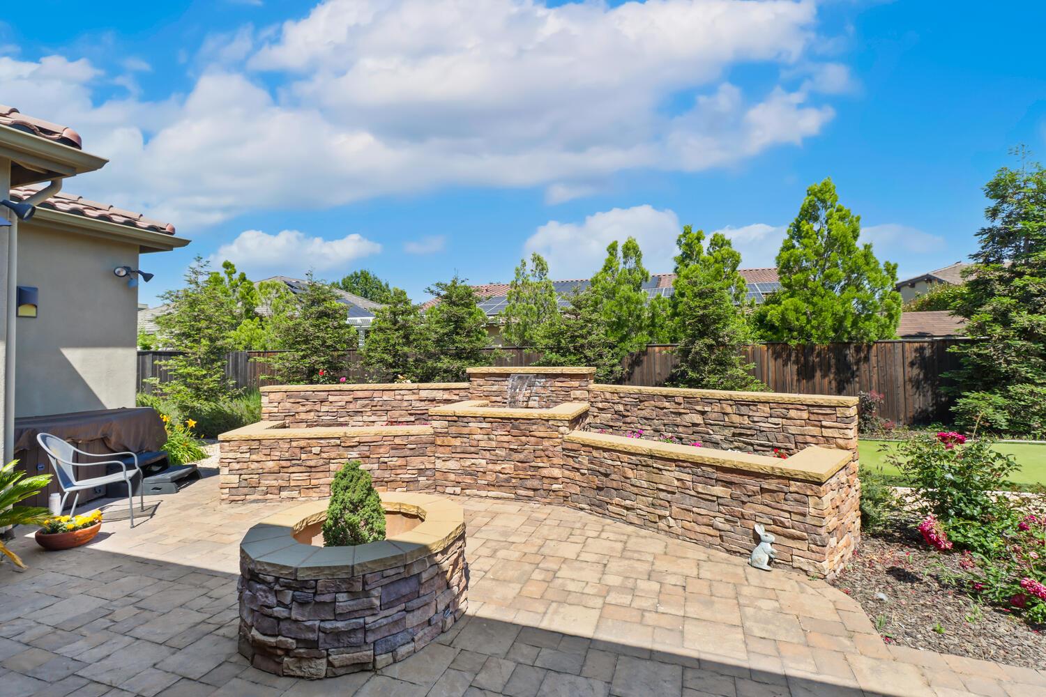 Detail Gallery Image 43 of 55 For 2253 Somerset Cir, Woodland,  CA 95776 - 3 Beds | 2 Baths