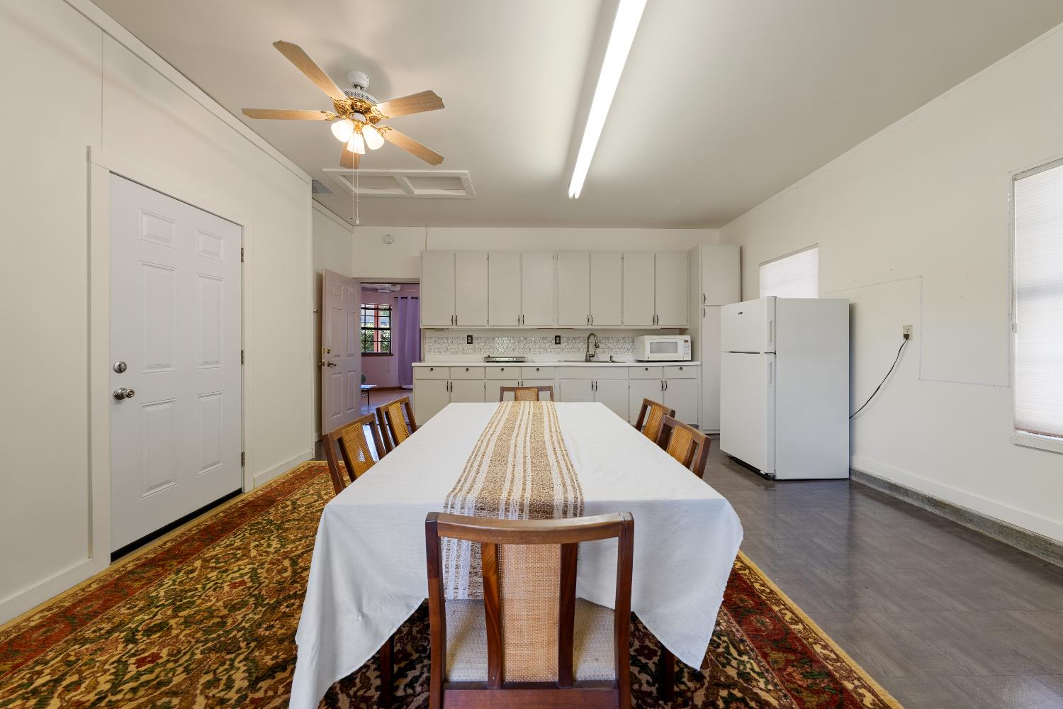 Detail Gallery Image 56 of 95 For 3004 Root Ave, Carmichael,  CA 95608 - 5 Beds | 4/2 Baths
