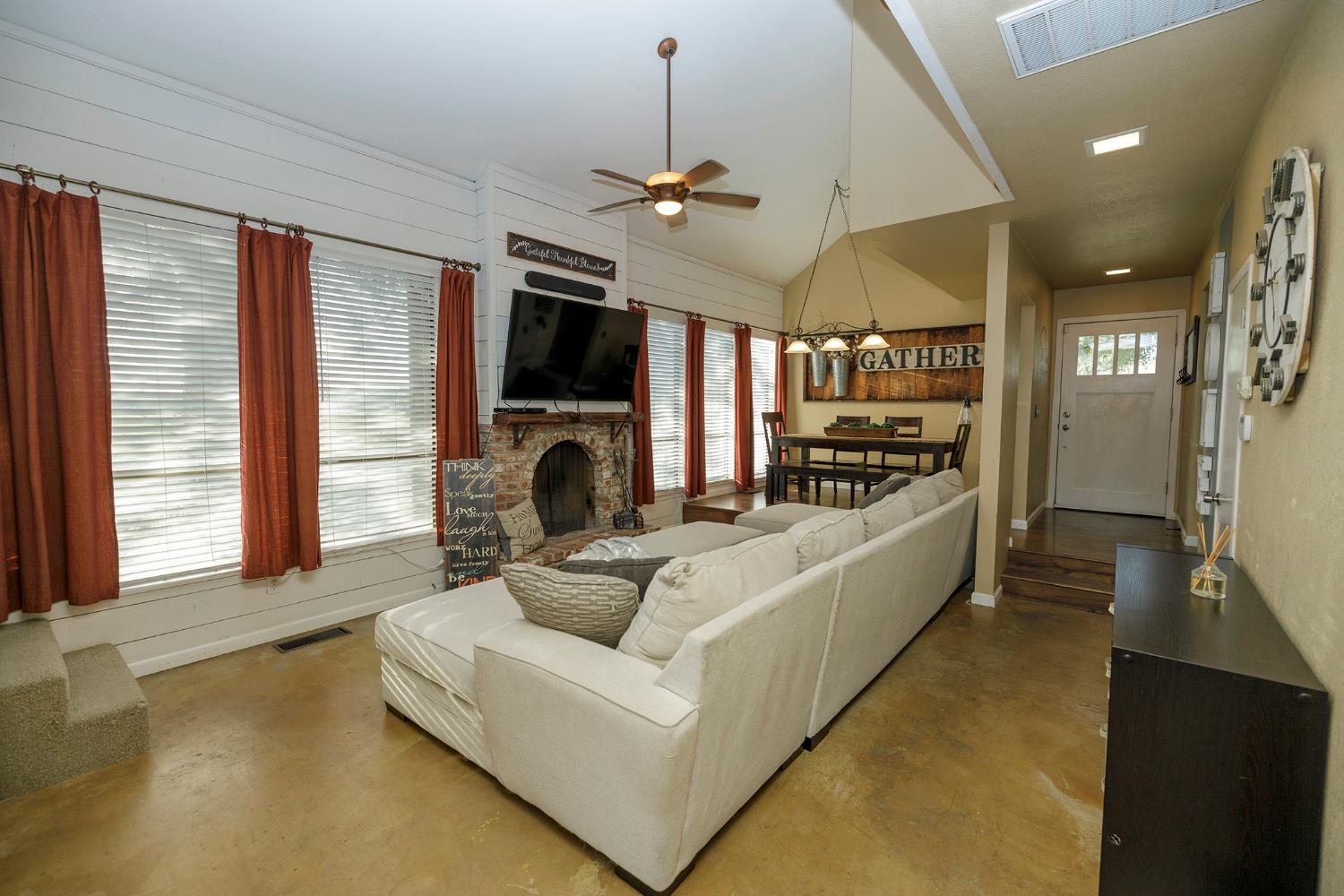 N Quincy Road, Turlock, California image 8