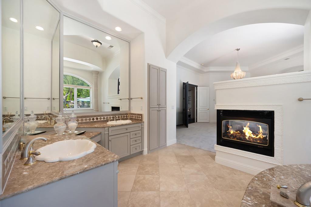 Detail Gallery Image 42 of 81 For 8990 Camino Del Avion, Granite Bay,  CA 95746 - 6 Beds | 5/1 Baths