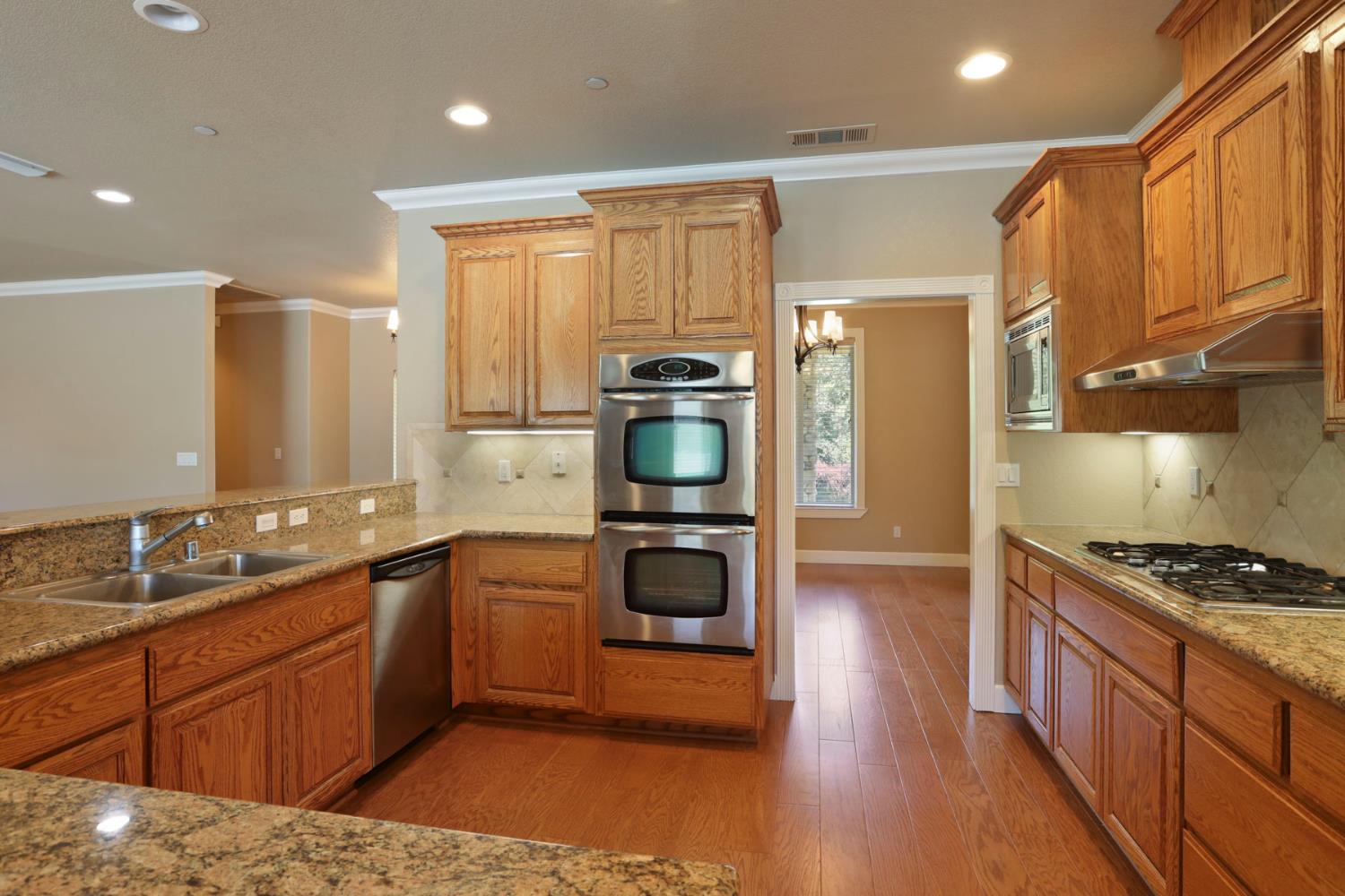 Detail Gallery Image 20 of 74 For 13703 Christensen Rd, Galt,  CA 95632 - 4 Beds | 2/1 Baths
