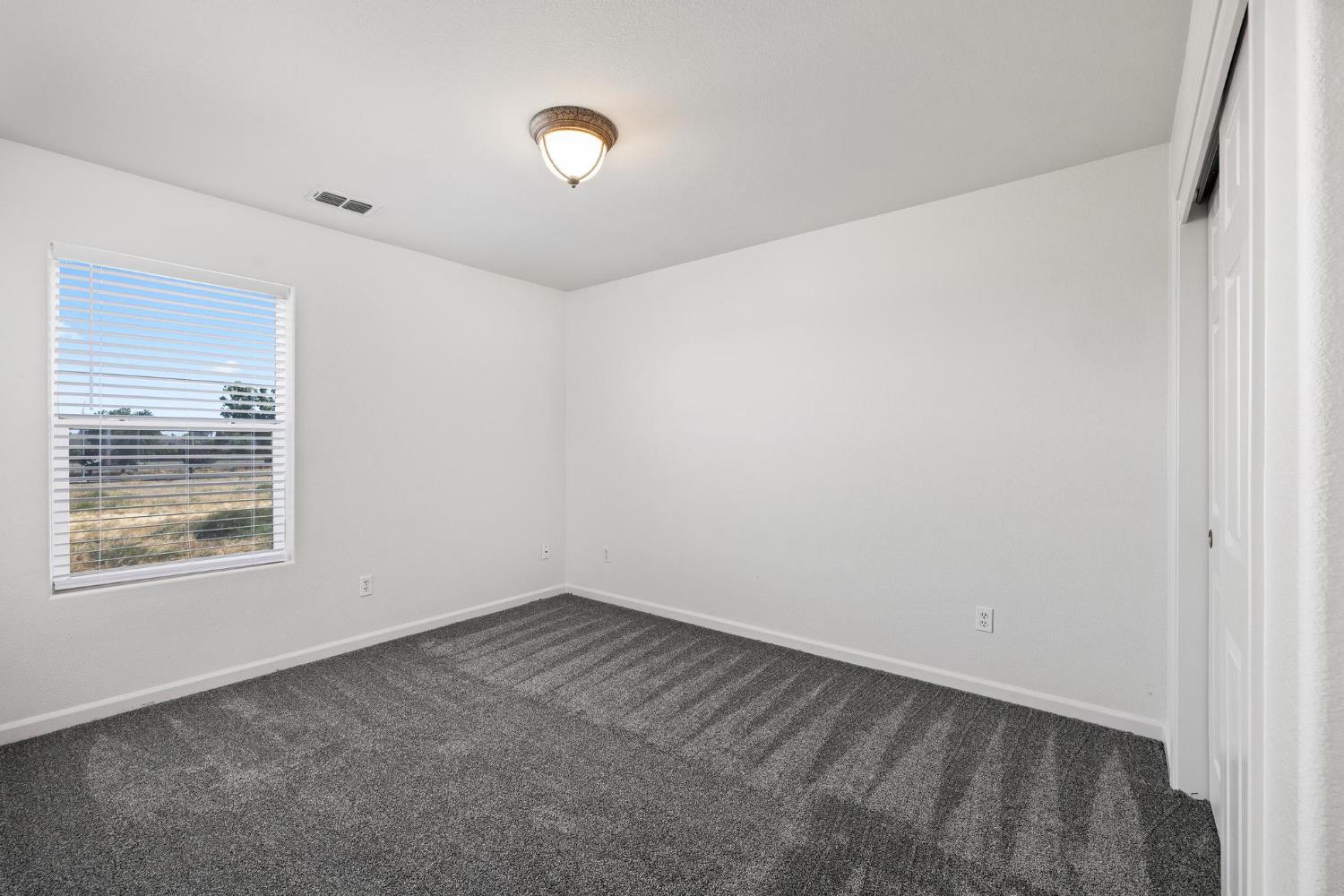 Detail Gallery Image 26 of 36 For 1615 Goldpoppy St, Manteca,  CA 95337 - 4 Beds | 3 Baths