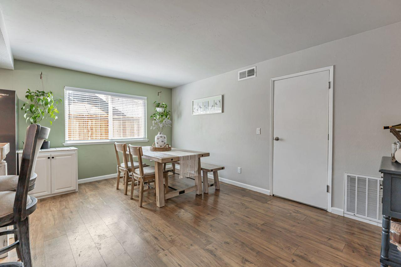 Detail Gallery Image 19 of 39 For 7440 Mar Vista Way, Citrus Heights,  CA 95621 - 3 Beds | 2 Baths