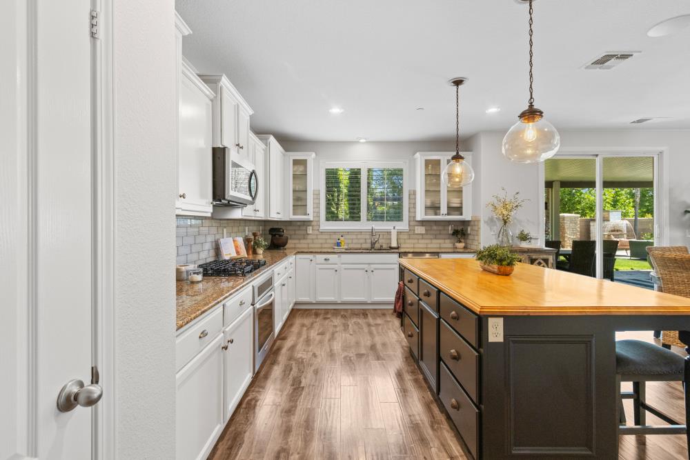 Detail Gallery Image 27 of 67 For 356 Bramble Ct, Roseville,  CA 95747 - 4 Beds | 3 Baths
