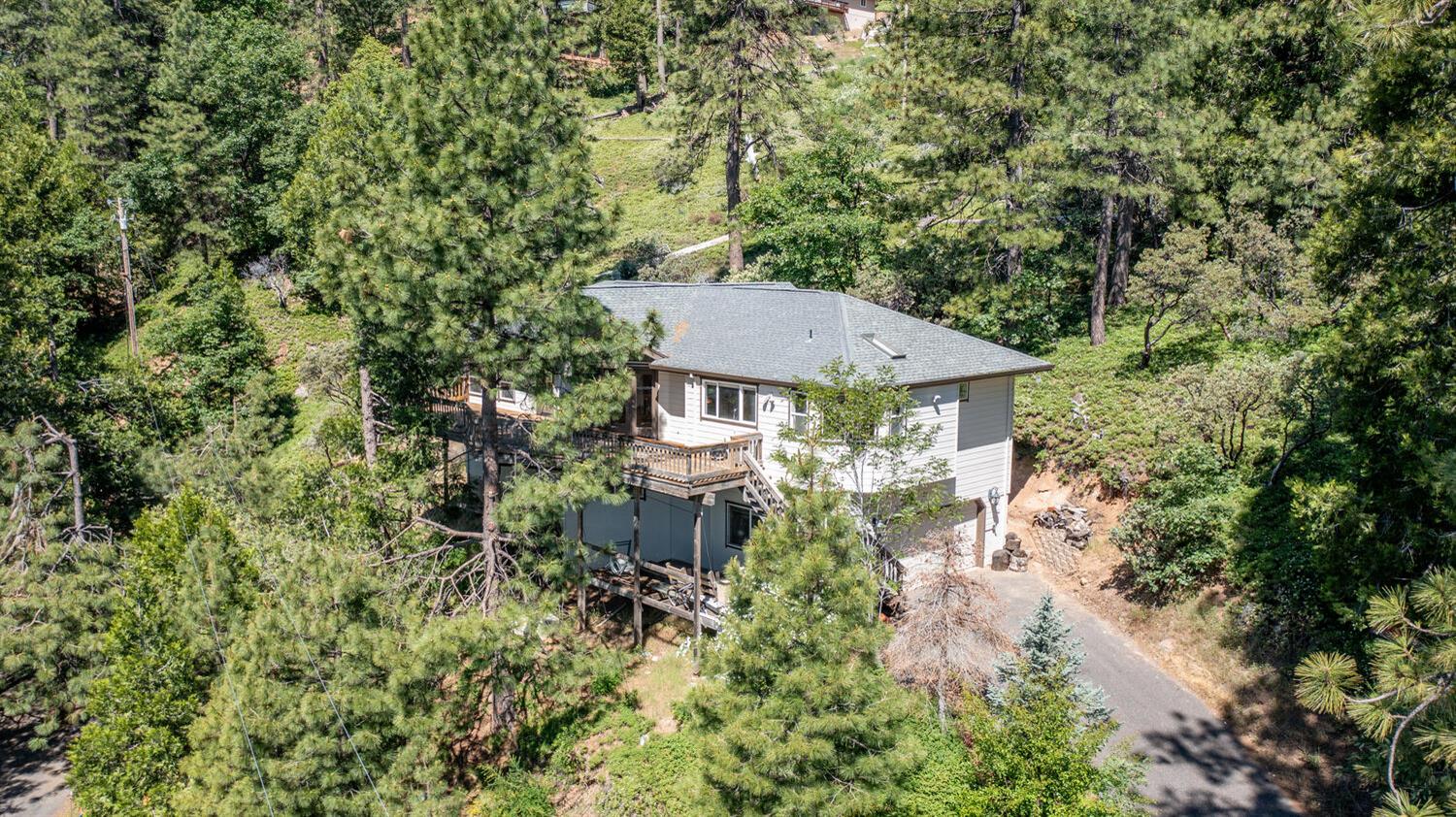Detail Gallery Image 1 of 58 For 3340 Menominee, Arnold,  CA 95223 - 3 Beds | 2/1 Baths