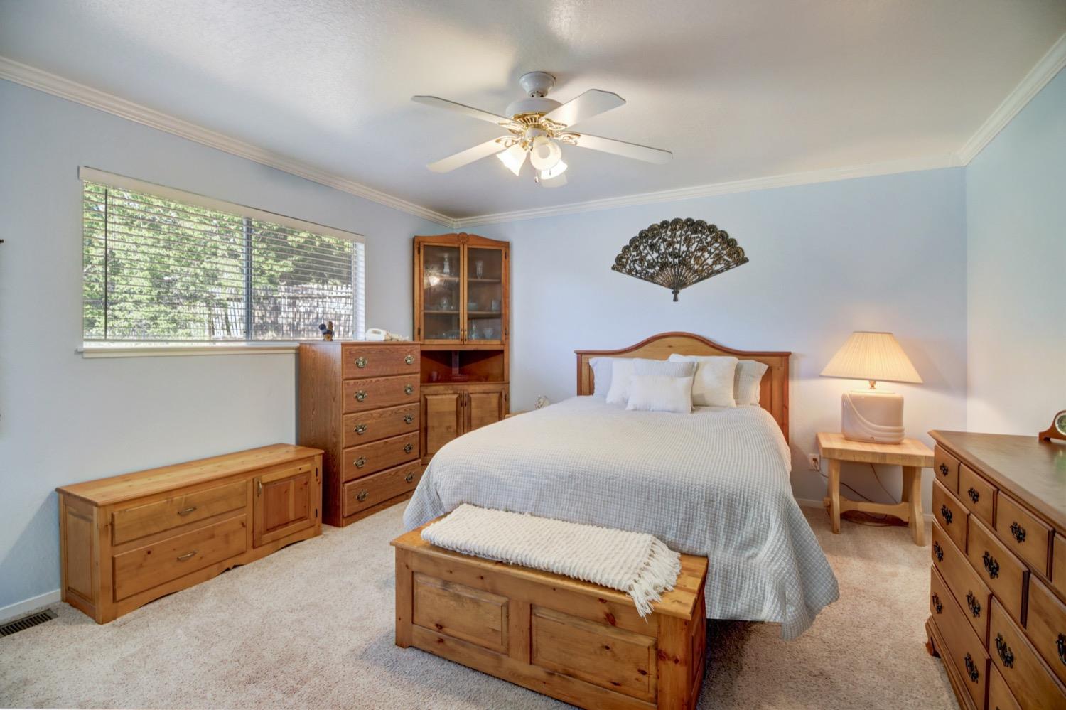 Detail Gallery Image 12 of 37 For 2941 Camino Heights Dr, Camino,  CA 95709 - 3 Beds | 2 Baths