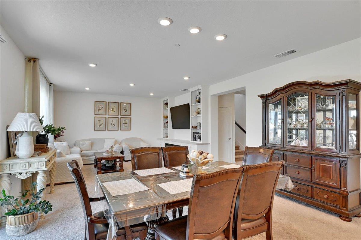 Detail Gallery Image 23 of 77 For 5130 Castleton Way, Roseville,  CA 95747 - 4 Beds | 3 Baths