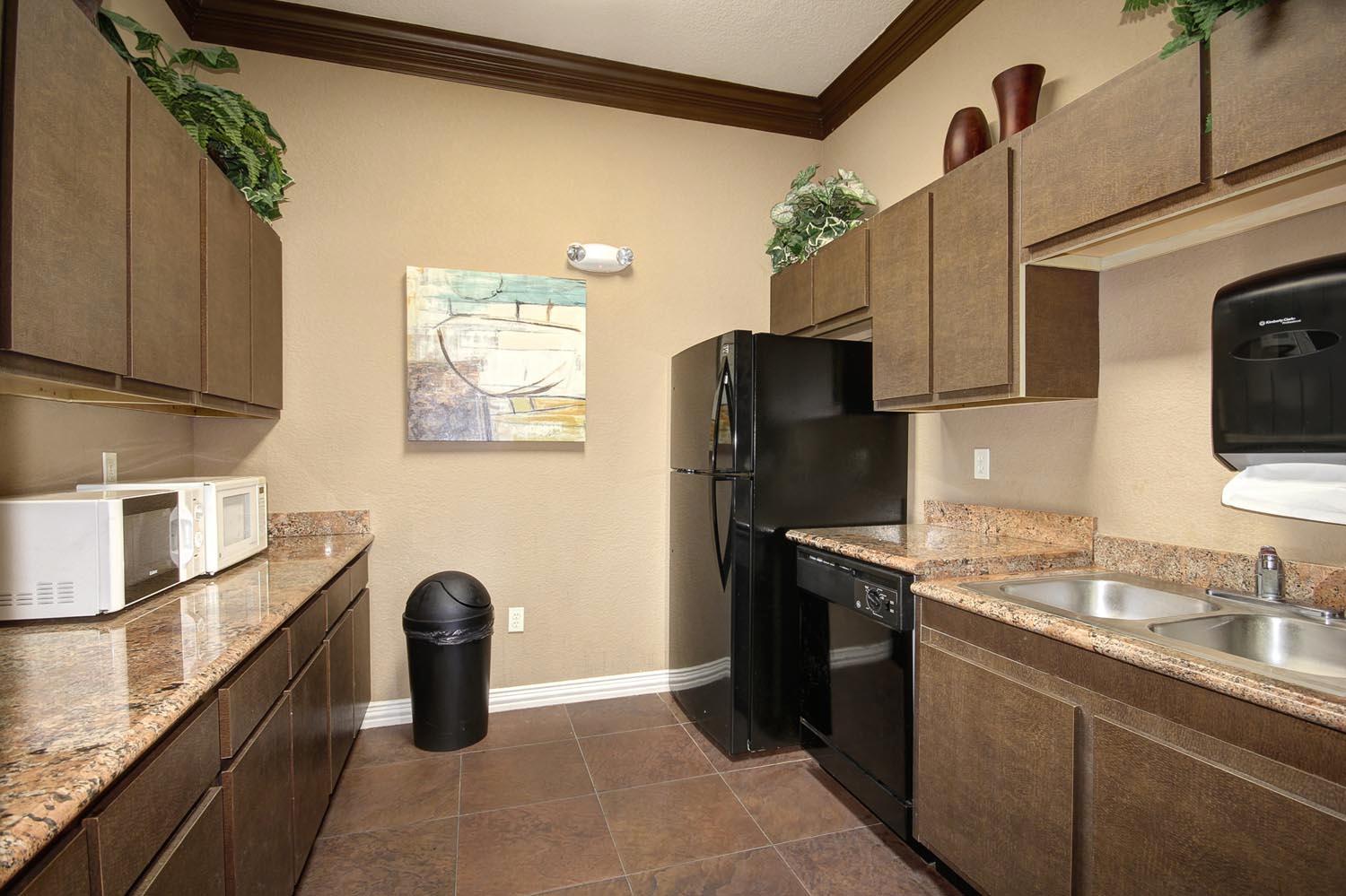 Detail Gallery Image 37 of 39 For 8434 Walerga Rd #1211,  Antelope,  CA 95843 - 2 Beds | 2 Baths