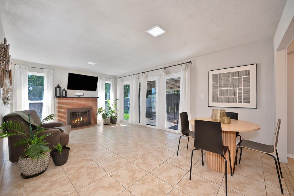Coloma Road, Rancho Cordova, California image 4