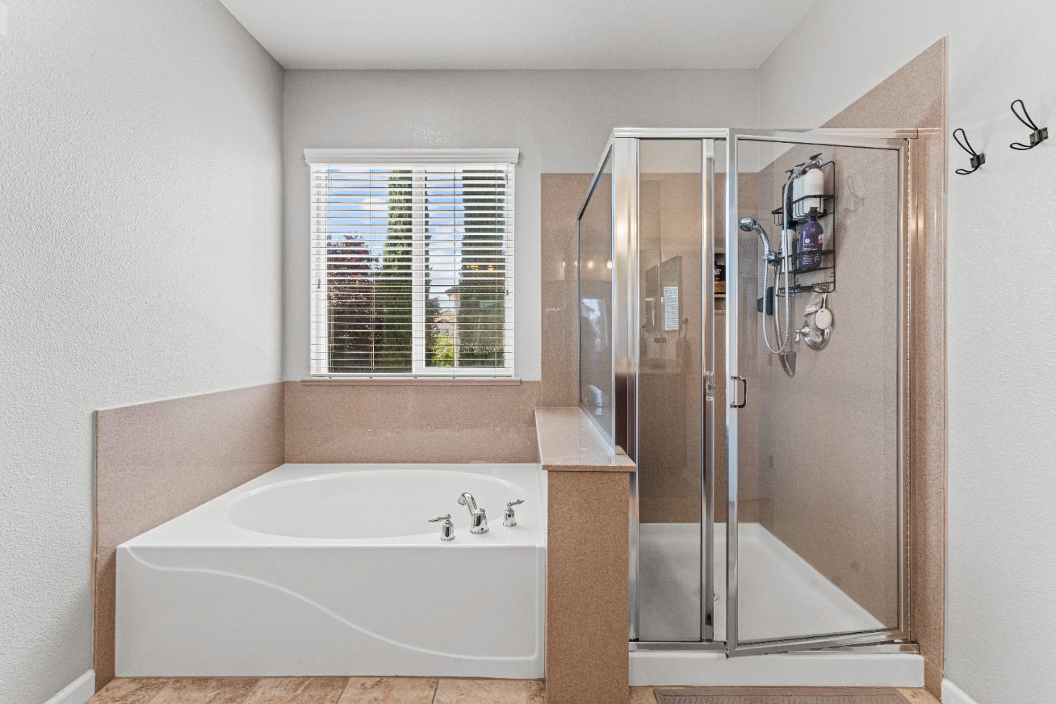 Detail Gallery Image 28 of 38 For 1283 Torrington Ln, Lincoln,  CA 95648 - 5 Beds | 3 Baths