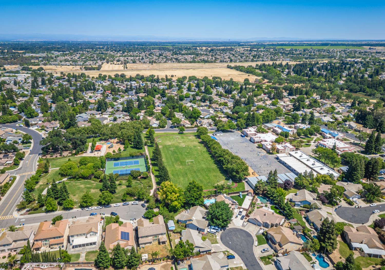 Detail Gallery Image 46 of 48 For 9051 Allenford Pl, Elk Grove,  CA 95624 - 3 Beds | 2 Baths