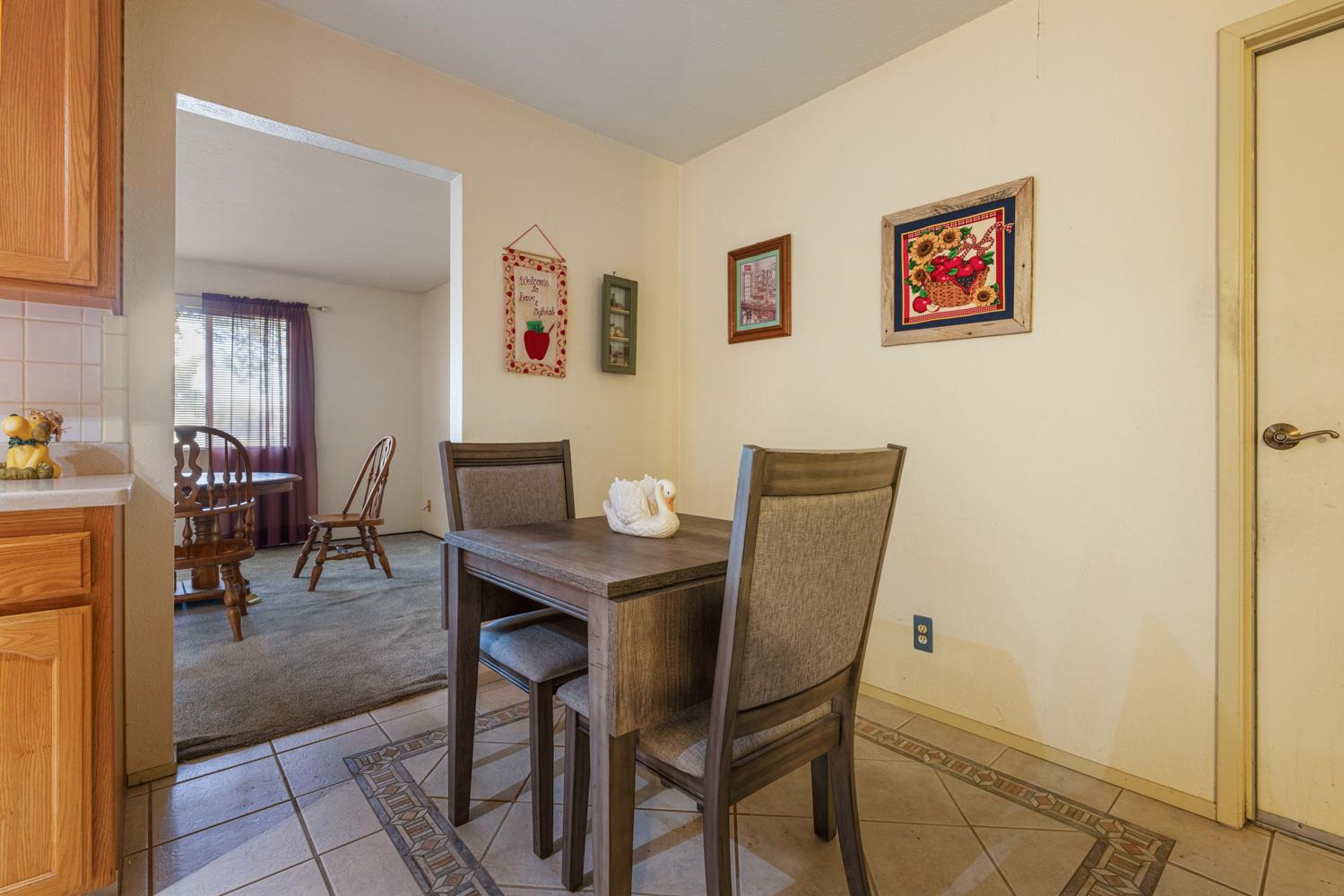Barbara Way, Manteca, California image 10