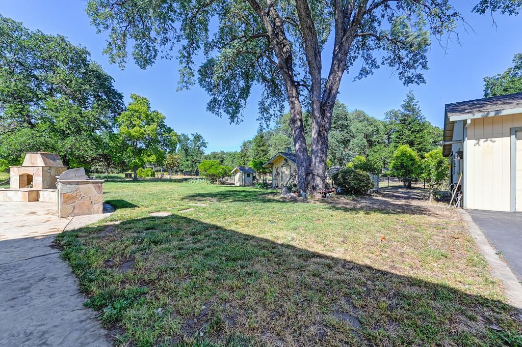 Detail Gallery Image 32 of 35 For 3443 Barker Rd, Loomis,  CA 95650 - 3 Beds | 2/1 Baths