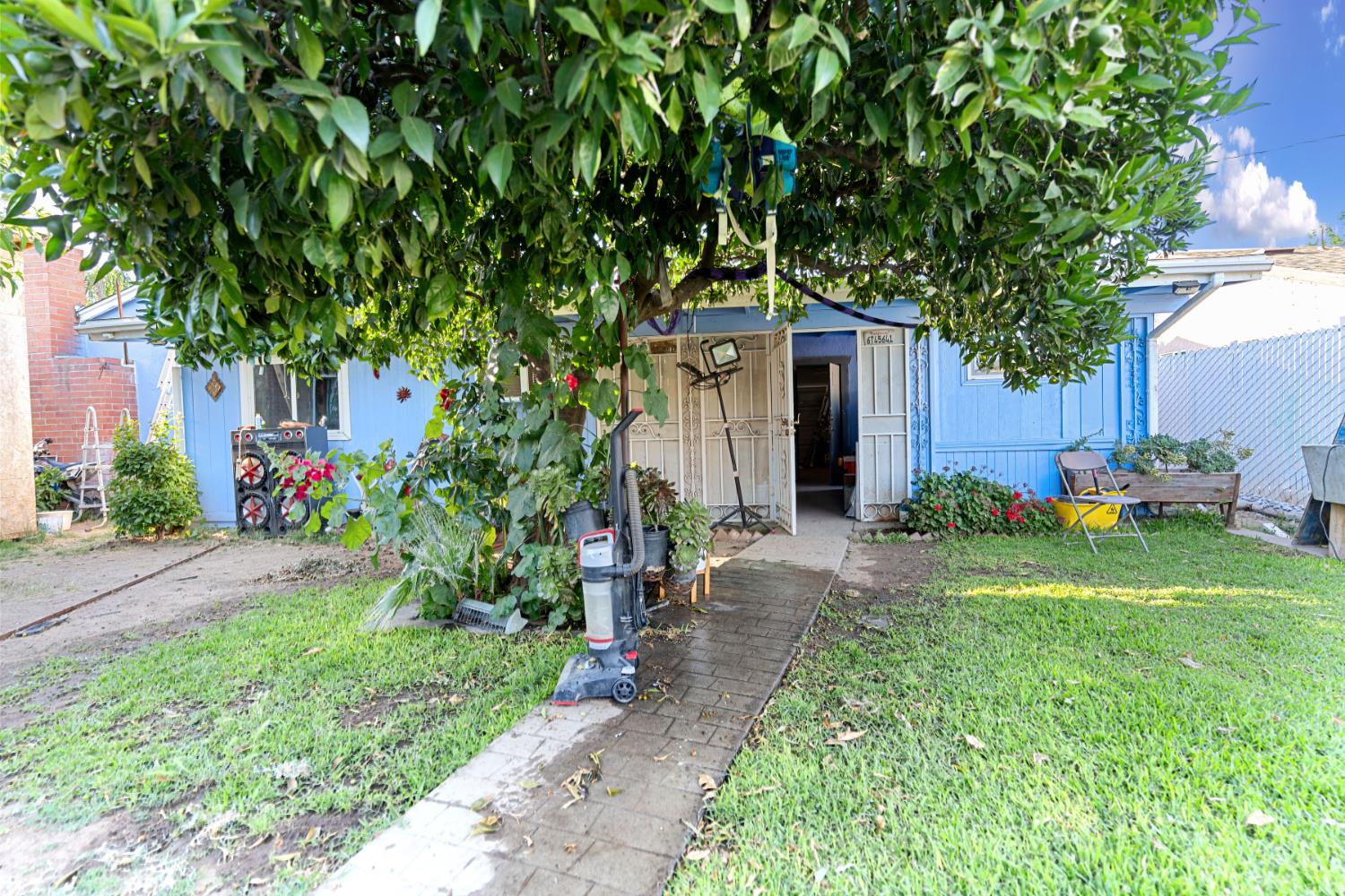 Detail Gallery Image 26 of 27 For 4776 E Lowe Ave, Fresno,  CA 93702 - 3 Beds | 1 Baths