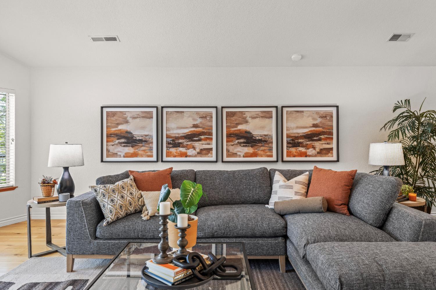 Detail Gallery Image 20 of 81 For 12431 Torrey Pines Dr, Auburn,  CA 95602 - 4 Beds | 3 Baths