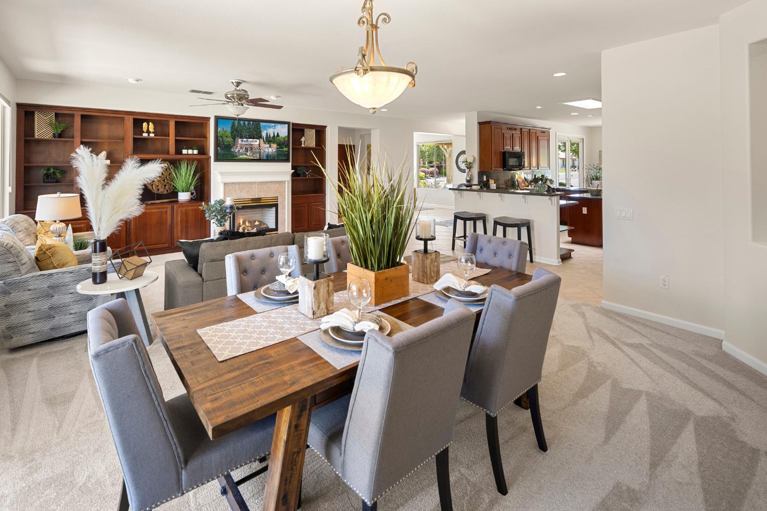 Detail Gallery Image 3 of 60 For 2160 Stone House Cir, Lincoln,  CA 95648 - 2 Beds | 2 Baths