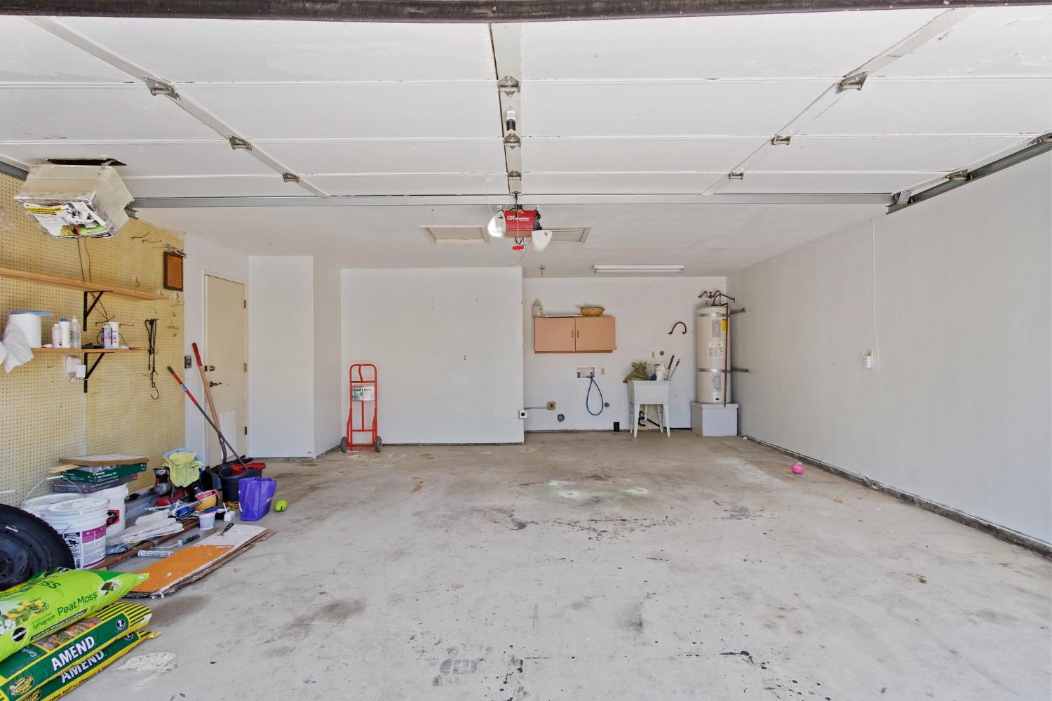 Detail Gallery Image 28 of 30 For 1821 Laurel Oak Dr, Modesto,  CA 95354 - 2 Beds | 2 Baths