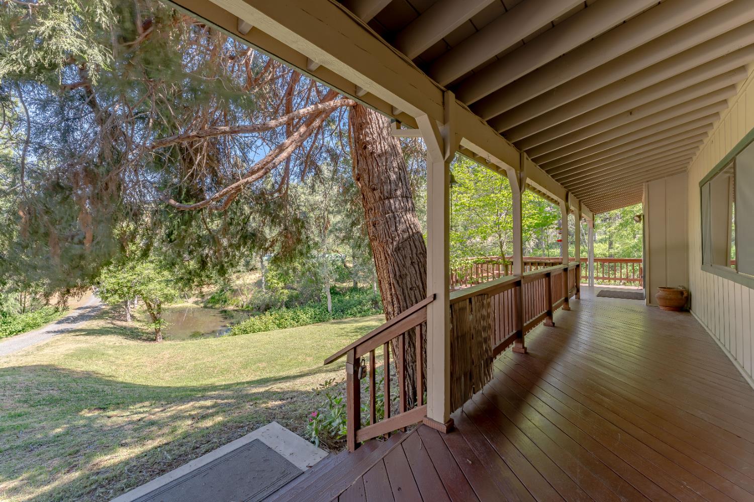 Detail Gallery Image 18 of 71 For 11107 Pekolee Dr, Grass Valley,  CA 95949 - 4 Beds | 3 Baths