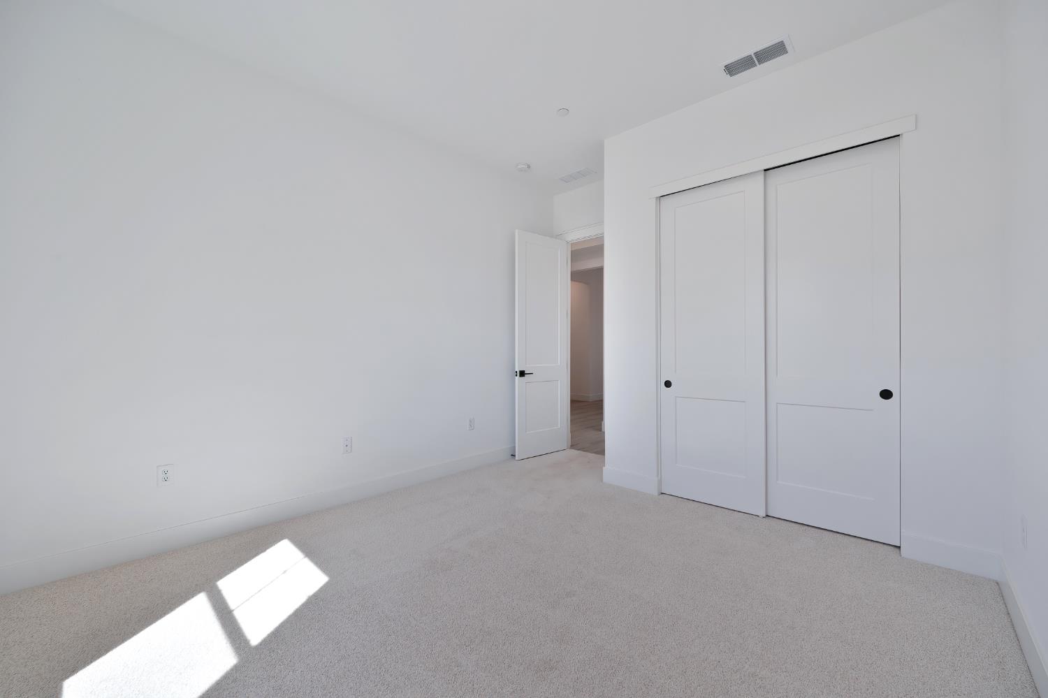 Detail Gallery Image 17 of 39 For 15045 via Sansovino, Sloughhouse,  CA 95683 - 3 Beds | 2 Baths