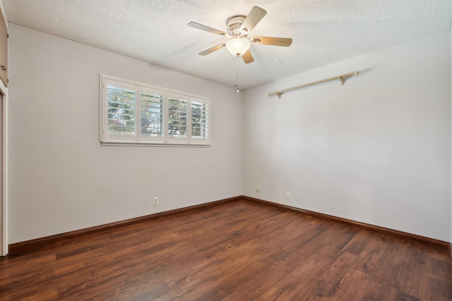 Detail Gallery Image 21 of 31 For 2408 El Lujo Way, Rancho Cordova,  CA 95670 - 3 Beds | 2 Baths