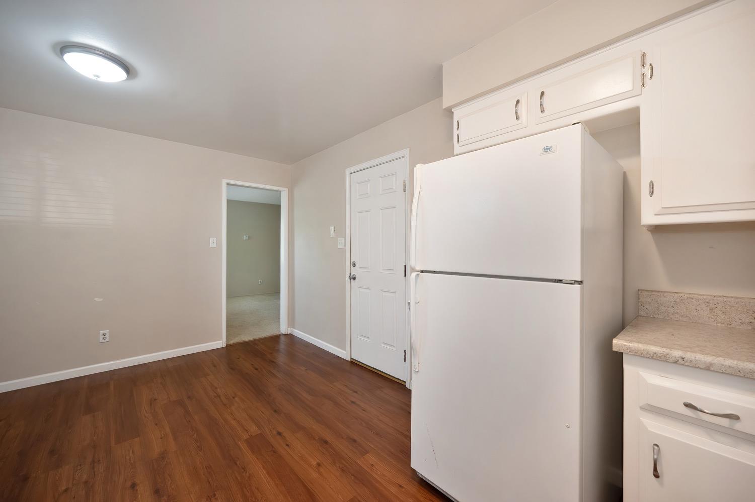 Detail Gallery Image 18 of 66 For 1424 Topaz Way, Sacramento,  CA 95864 - – Beds | – Baths