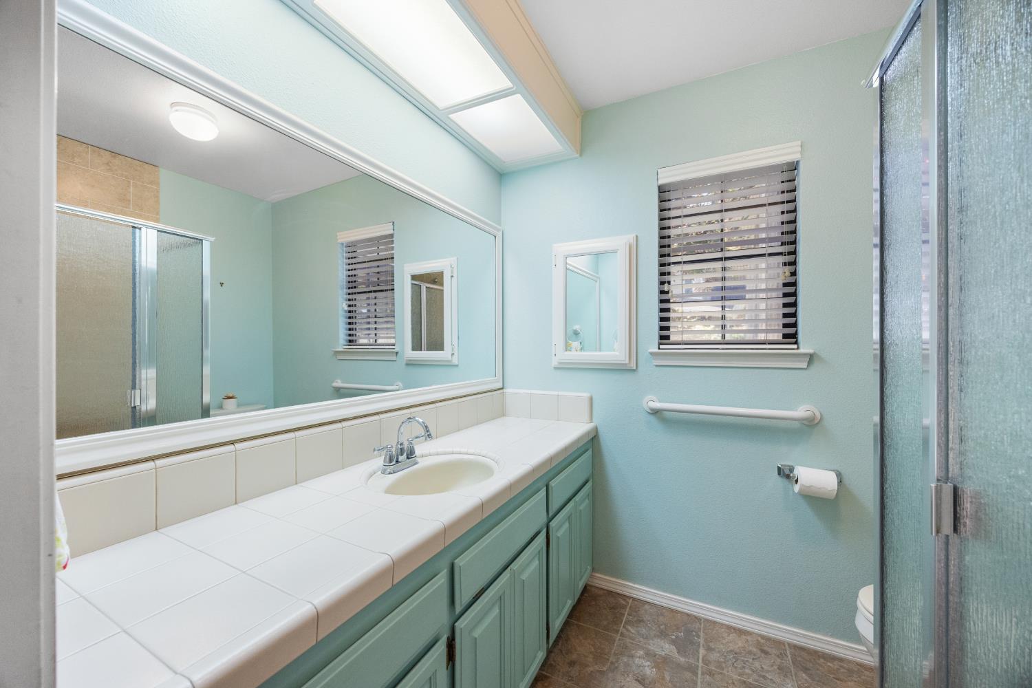 Detail Gallery Image 47 of 72 For 503 Hogan Ct, Roseville,  CA 95678 - 4 Beds | 3 Baths