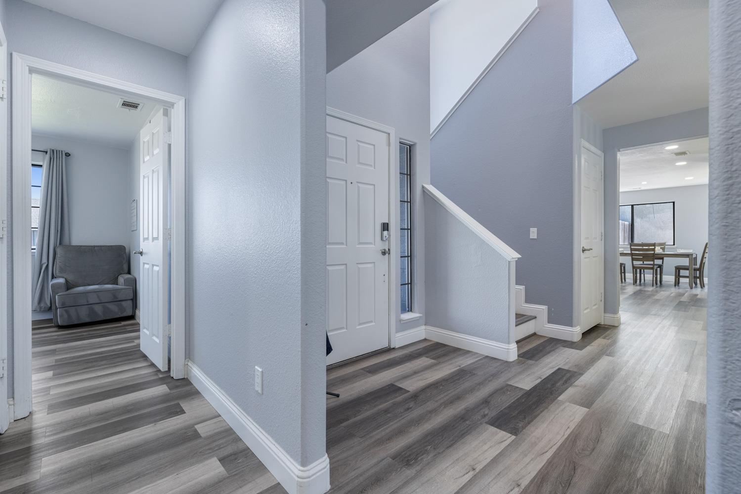 Detail Gallery Image 3 of 44 For 1184 Wood Duck Ct, Manteca,  CA 95337 - 4 Beds | 3 Baths