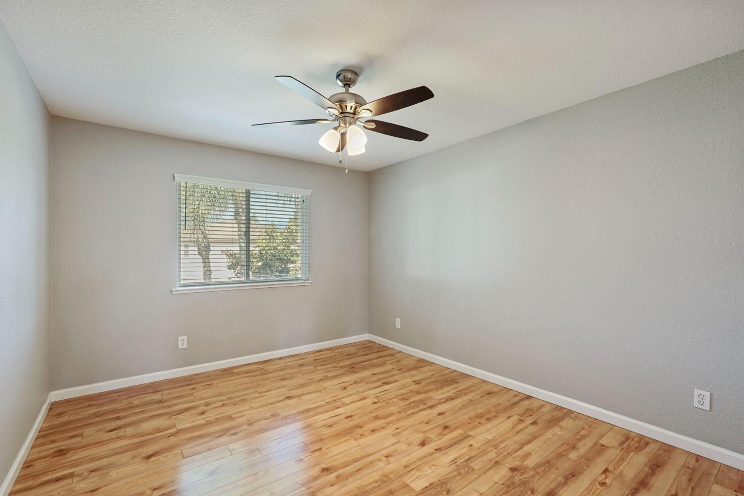Detail Gallery Image 32 of 54 For 5545 Saxon Ave, Riverbank,  CA 95367 - 5 Beds | 3 Baths